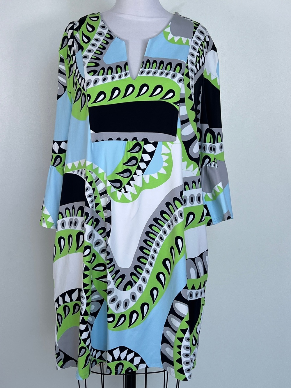 NWT! Jude Connally Blue, Green, and Black Print DRess Size 2X